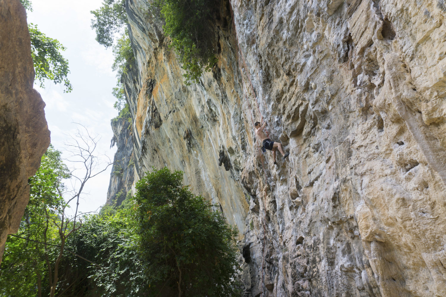 Missing Snow, Tyrolean Wall Tonsai Bay Thailand