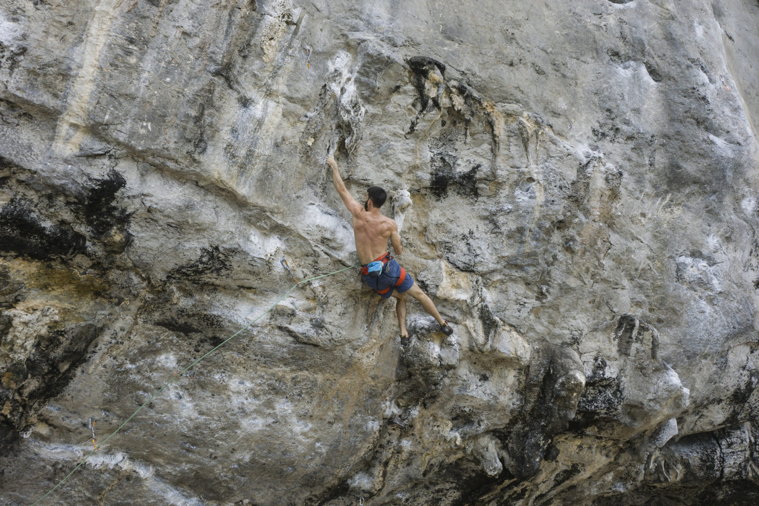 Bhet Mak, Tonsai Beach, Thailand Rock Climb 7c+ 5.13a