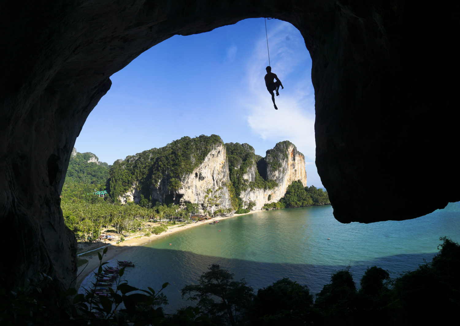 Rock Climb Groove Tube, Thailand