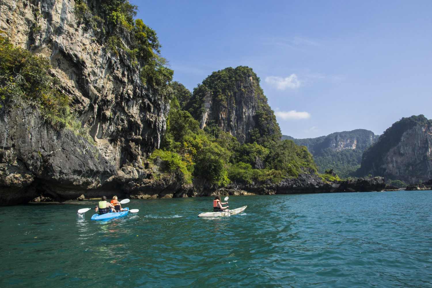 Tonsai Kayaking Thailand